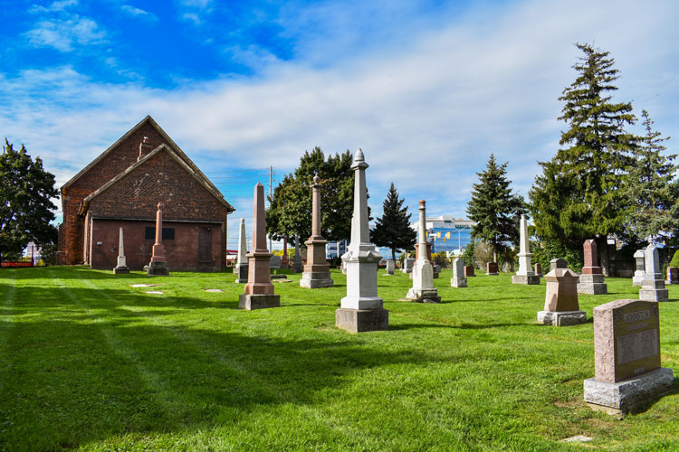 Headstones at Britannia Cemetery