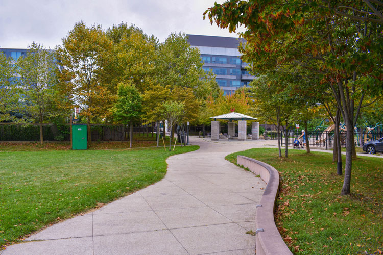 Curvy sidewalk at Harold E. Kennedy Park